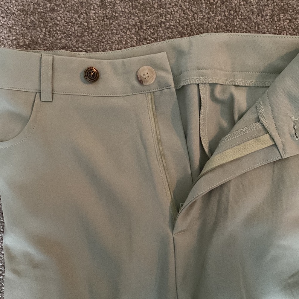 Outfit - Picture 3 of 4